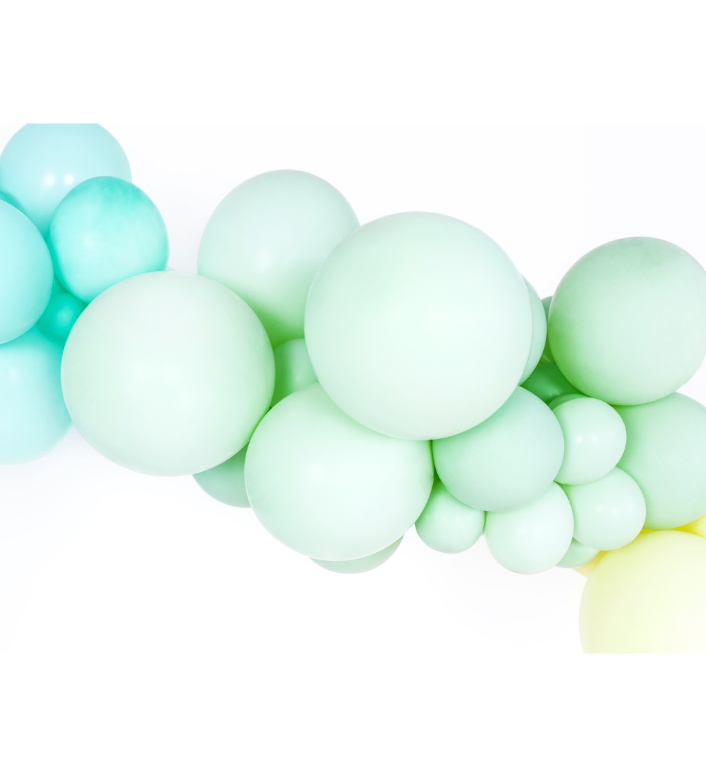 Balónek Strong - pastelově pistáciové, 30 cm