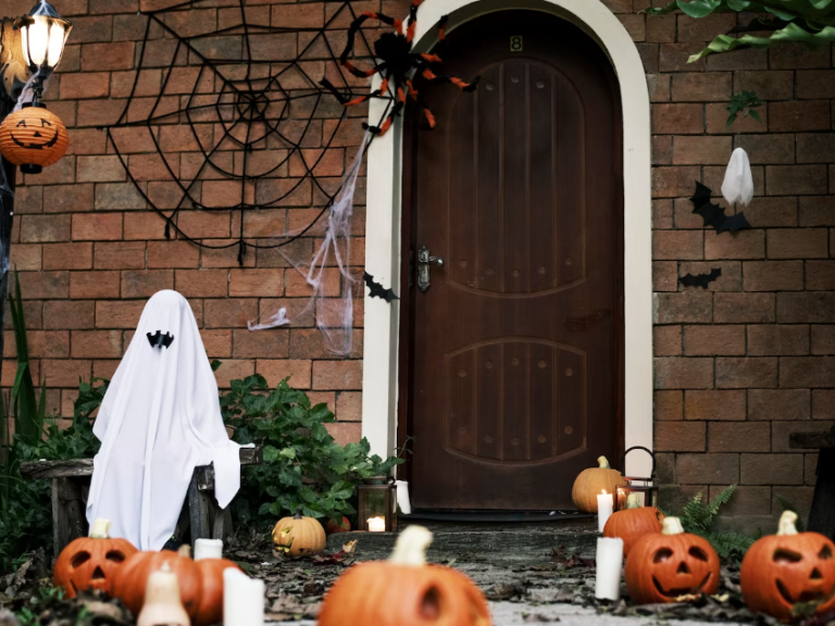 Halloween párty je za dveřmi